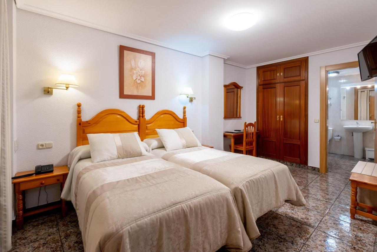 Tierra De La Reina Hotel Boca de Huergano Bagian luar foto